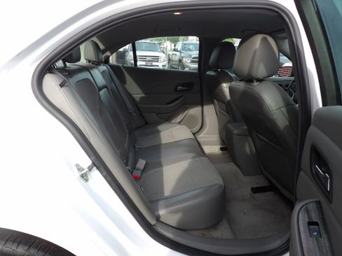 Used 2015 Chevrolet Malibu LT w/ Power Convenience Package image 18