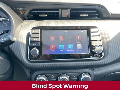 New 2025 Nissan Kicks Play S image 34