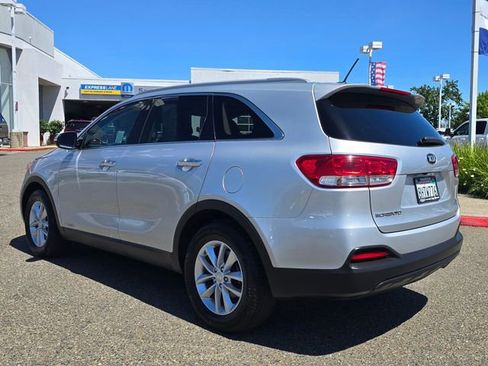 Used 2018 Kia Sorento LX AWD/4WD image 6