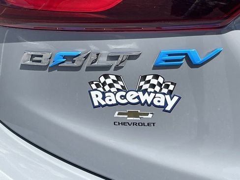 Used 2021 Chevrolet Bolt Premier w/ Infotainment Package image 21