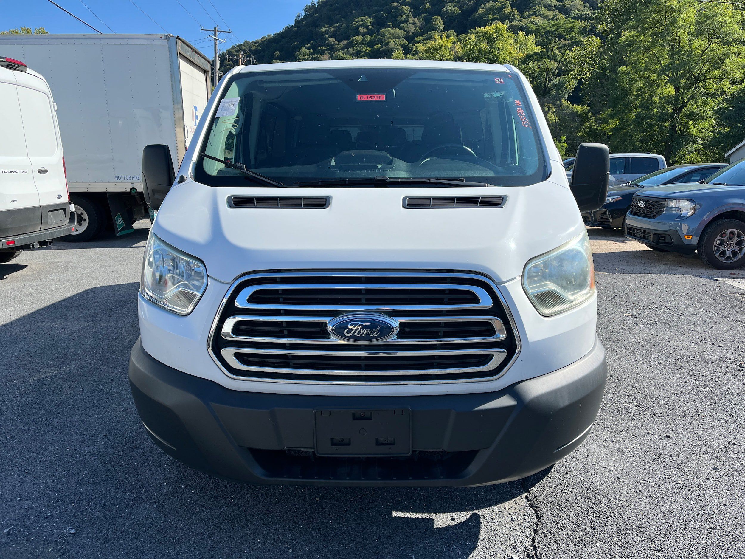 Used 2017 Ford Transit 350 XLT RWD image 3