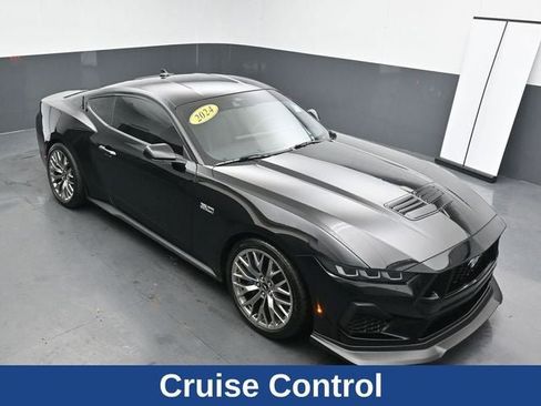 Used 2024 Ford Mustang GT Premium image 14