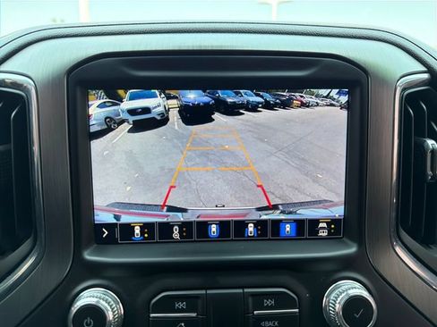 Used 2023 GMC Sierra 2500 Denali AWD/4WD image 13