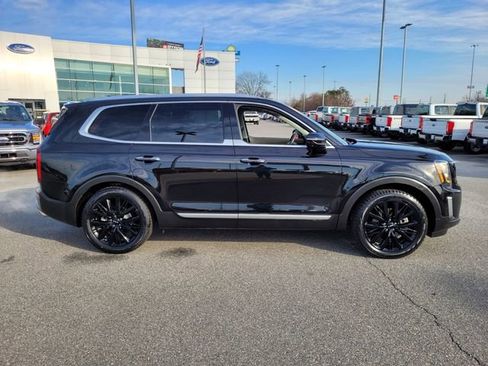 Used 2022 Kia Telluride SX w/ Towing Package image 10