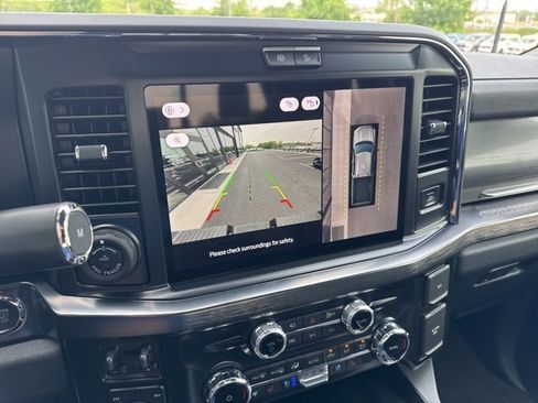 New 2025 Ford F350 Lariat w/ Lariat Ultimate Package image 15