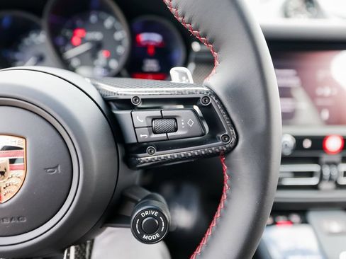New 2026 Porsche Macan GTS AWD/4WD image 16
