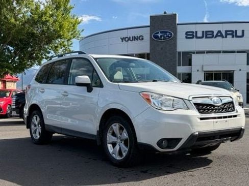 Used 2016 Subaru Forester 2.5i Premium AWD/4WD image 1
