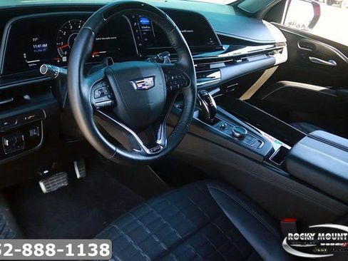 Used 2023 Cadillac Escalade V AWD/4WD image 14