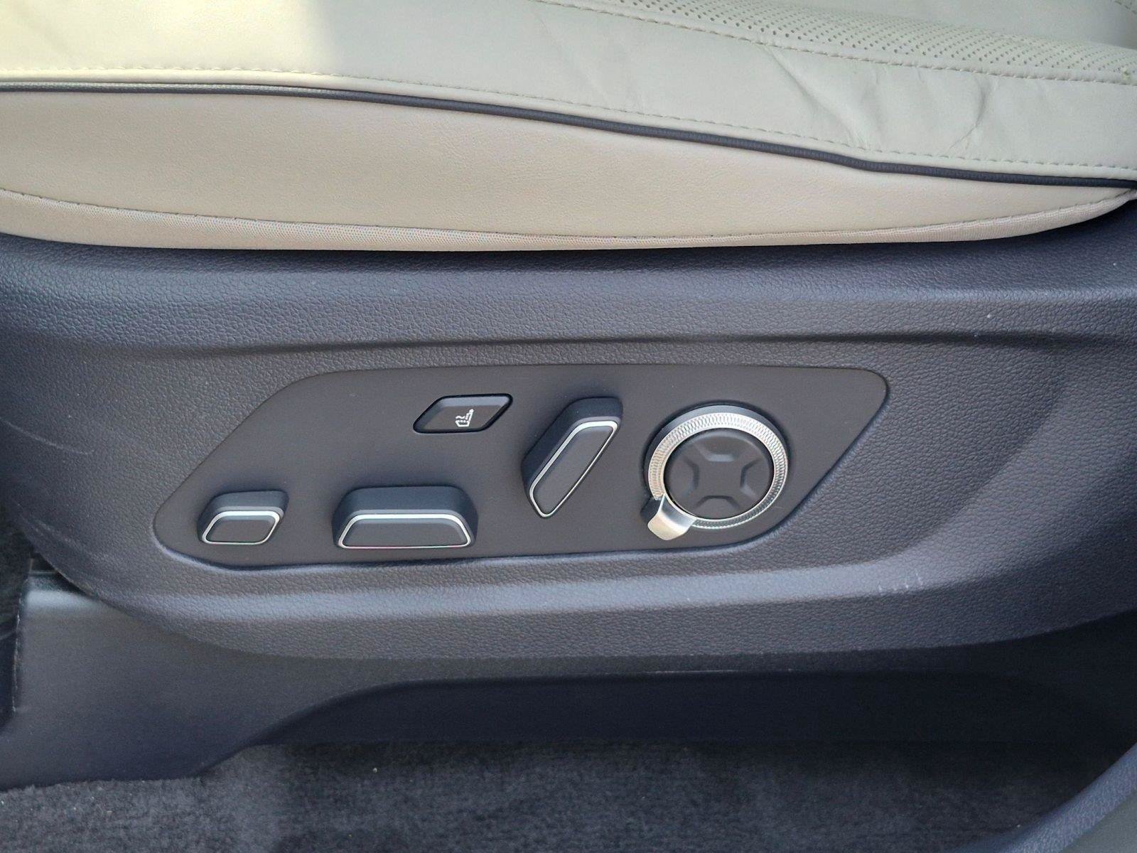 Used 2024 Hyundai Palisade Calligraphy AWD/4WD image 12