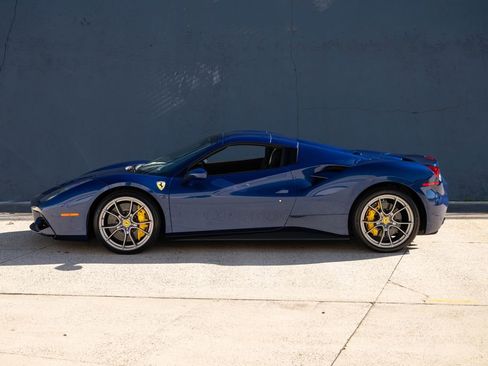 Certified 2019 Ferrari 488 Spider image 3