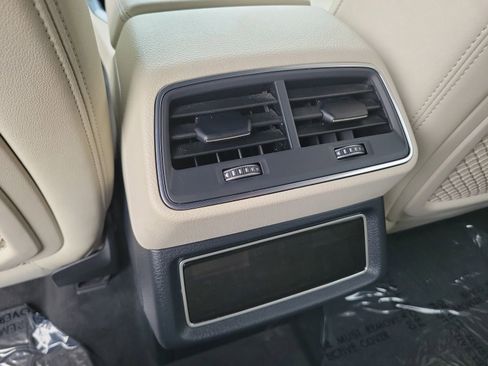 Used 2024 Audi Q8 e-tron Premium Plus w/ Premium Plus Package image 13