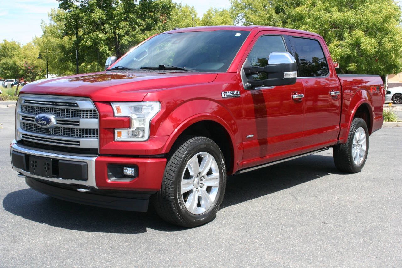 Used 2017 Ford F150 Platinum w/ Equipment Group 701A Luxury AWD/4WD image 9