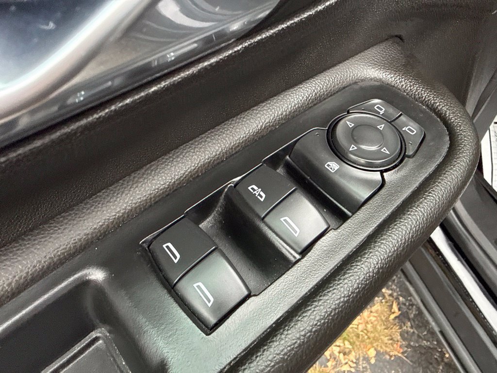 Used 2021 GMC Terrain SLT w/ Infotainment Package II AWD/4WD image 21
