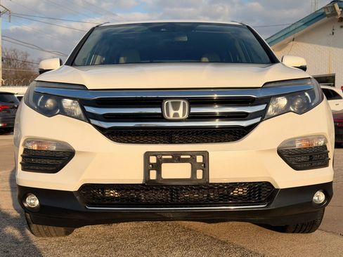 Used 2016 Honda Pilot Touring image 8