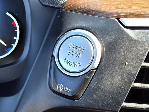 Used 2020 BMW X3 xDrive30i w/ Driving Assistance Package image 38