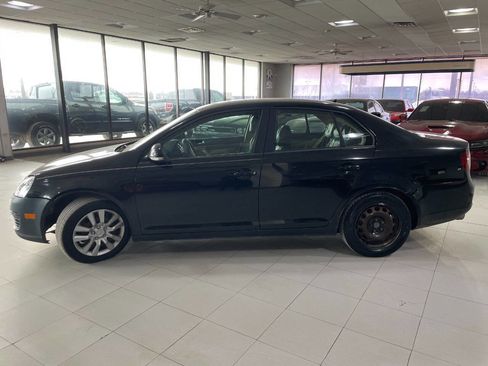 Used 2008 Volkswagen Jetta S image 4