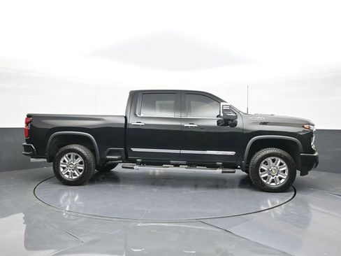 New 2026 Chevrolet Silverado 2500 High Country w/ High Country Premium Package AWD/4WD image 19