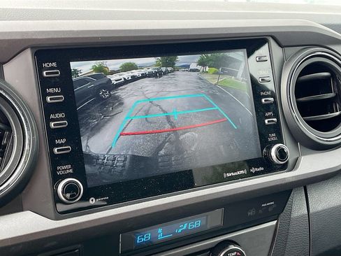 Used 2022 Toyota Tacoma TRD Sport w/ Black Out Package (TMS) AWD/4WD image 14