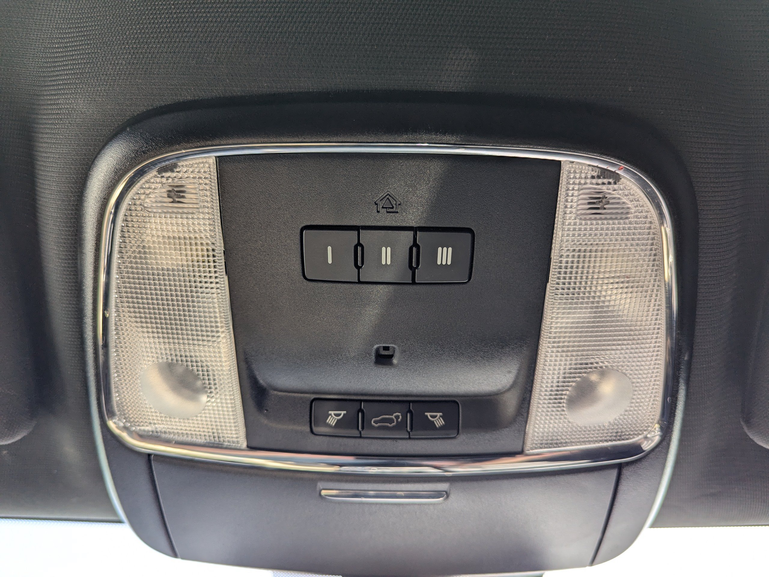 Used 2018 Dodge Durango R/T AWD/4WD image 26