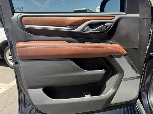 Used 2023 GMC Yukon Denali Ultimate image 19
