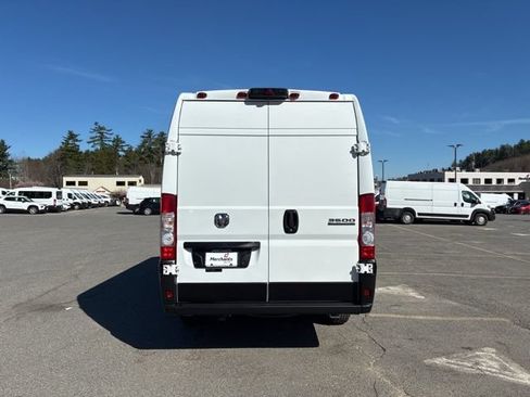Used 2023 RAM ProMaster 3500 w/ Driver Convenience Group FWD image 8