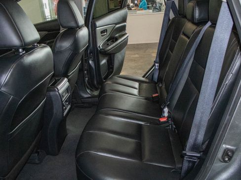 Used 2023 Nissan Murano SV FWD image 13