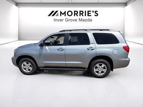 Used 2016 Toyota Sequoia SR5 AWD/4WD image 8