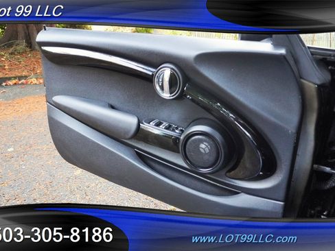 Used 2019 MINI Cooper S w/ Premium Package image 26