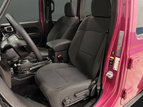 Certified 2024 Jeep Wrangler Willys image 4