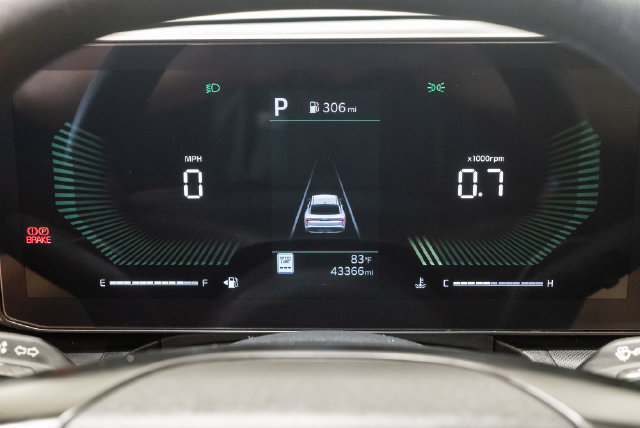 Used 2025 Kia K4 FWD image 13