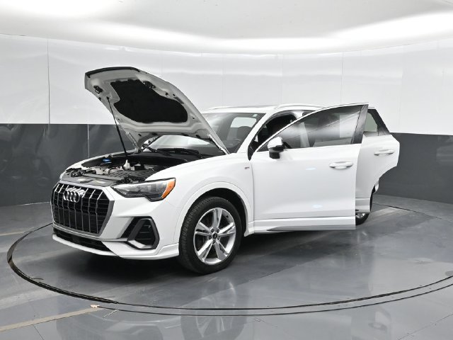 Used 2022 Audi Q3 2.0T Premium AWD/4WD image 76