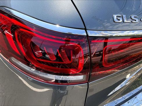 Certified 2023 Mercedes-Benz GLS 450 4MATIC image 26