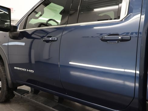 Used 2022 GMC Sierra 2500 SLE w/ SLE Value Package; AWD/4WD image 32