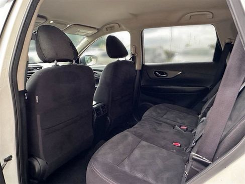 Used 2015 Nissan Rogue SL w/ SL Premium Package FWD image 25