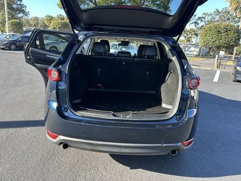 Used 2017 MAZDA CX-5 Touring image 16