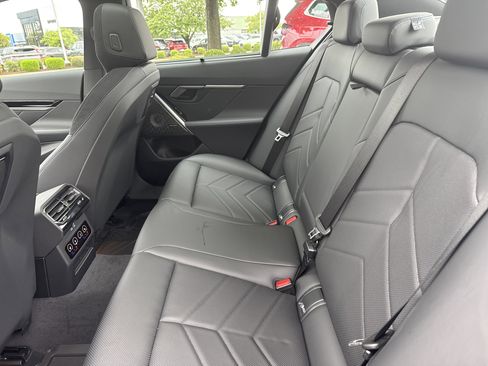 New 2026 BMW 530i xDrive w/ Executive Package image 11