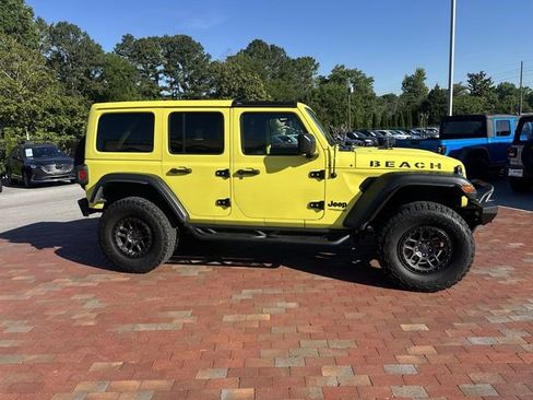 Used 2022 Jeep Wrangler Unlimited Sport w/ Xtreme Recon 35" Tire Package AWD/4WD image 24