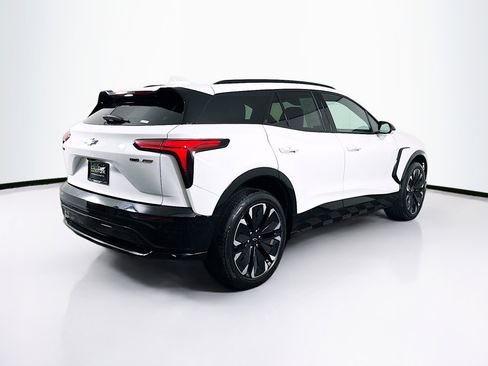Used 2024 Chevrolet Blazer EV RS AWD/4WD image 9