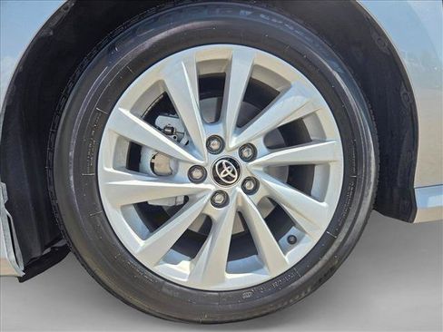 Used 2024 Toyota Camry LE FWD image 27