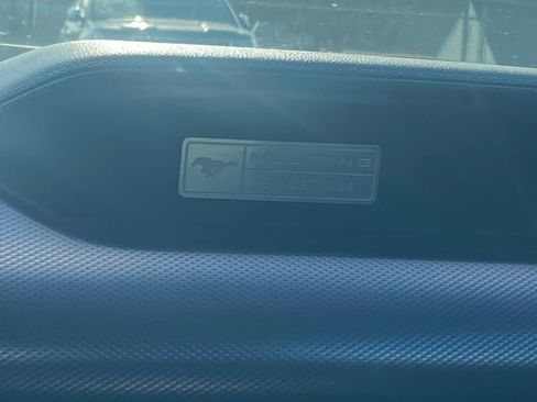 Used 2017 Ford Mustang EcoBoost image 46