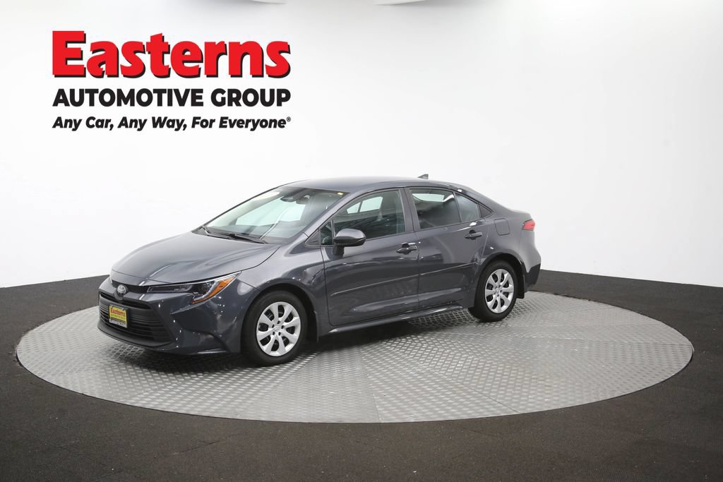 Used 2025 Toyota Corolla LE FWD image 56