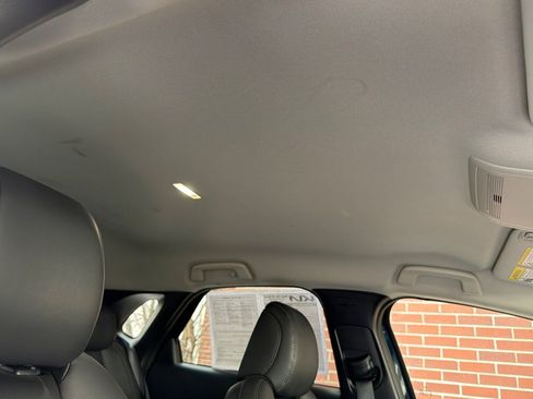 Used 2025 MAZDA CX-30 AWD 2.5 S w/ Select Sport Pkg image 17