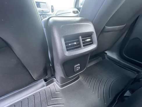 Certified 2019 Chevrolet Equinox LT FWD image 22