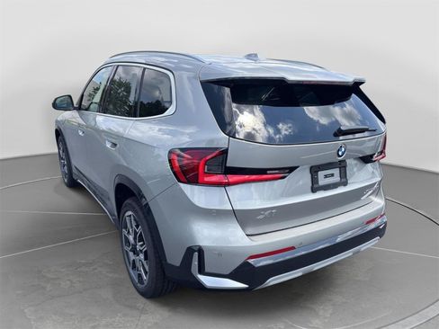 New 2026 BMW X1 xDrive28i w/ Convenience Package AWD/4WD image 3