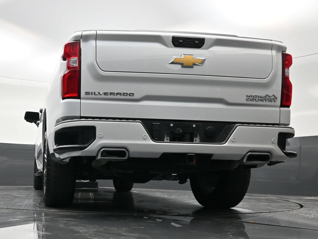 Used 2024 Chevrolet Silverado 1500 High Country AWD/4WD image 23