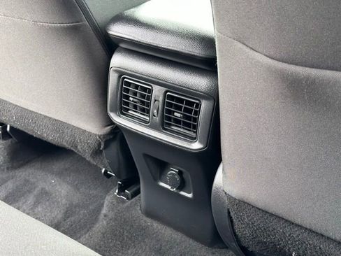 Used 2022 Toyota RAV4 LE w/ Carpet Mat Package (TMS) AWD/4WD image 22