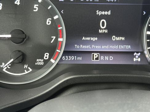 Used 2022 Nissan Titan SV w/ Accessory Utility Package image 27