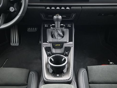 Certified 2026 Porsche 911 GT3 RWD image 8