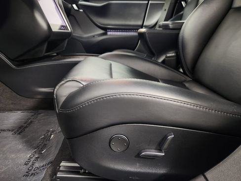Used 2019 Tesla Model S Long Range AWD/4WD image 14