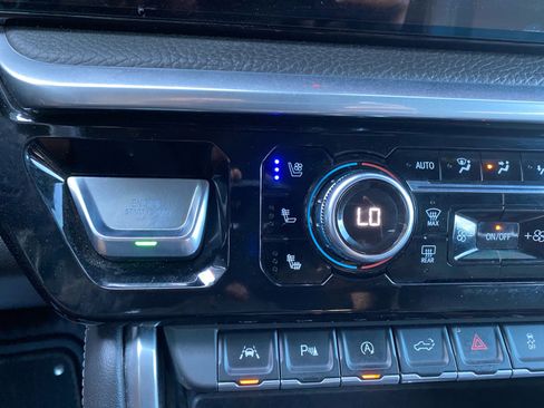 Used 2023 GMC Sierra 1500 Denali w/ Denali Reserve Package image 26